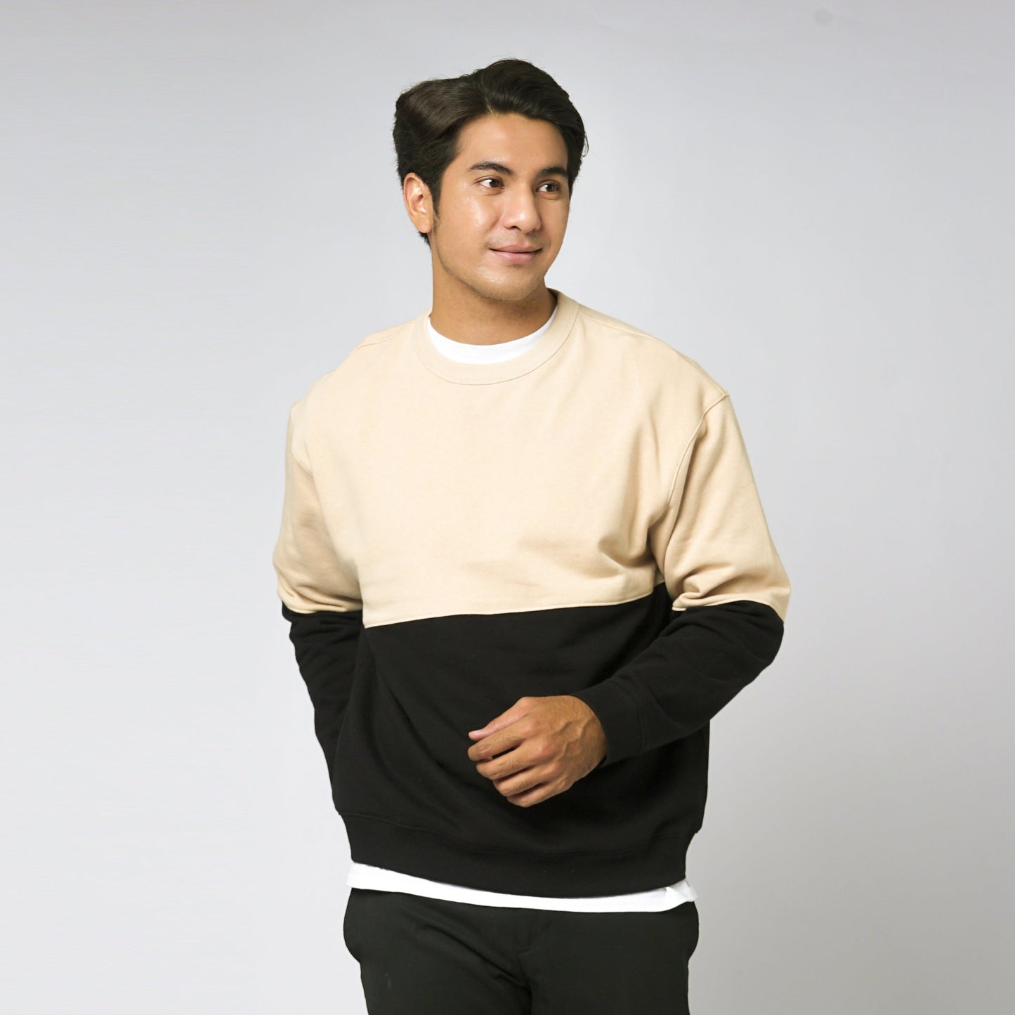 TWIST CREWNECK BLACK-BEIGE